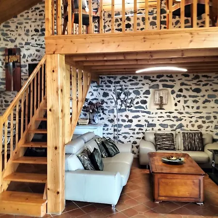 Charmante Maison Avec Piscine Privee A Siaugues-Sainte-Marie
