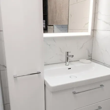 Charmante Maison Avec Piscine Privee A